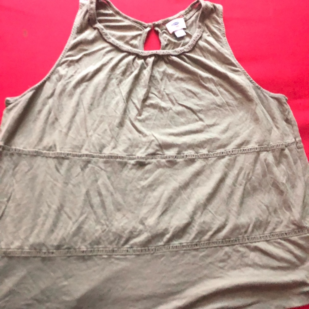 Olive Top
